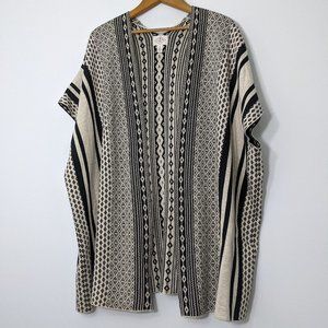 Women's Plus Size Poncho Cardigan Sweater, Black & Cream Tribal